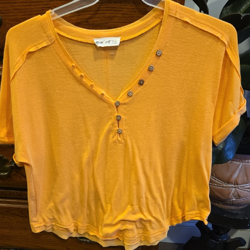 Trendy Orange Button-Accent Crop Top